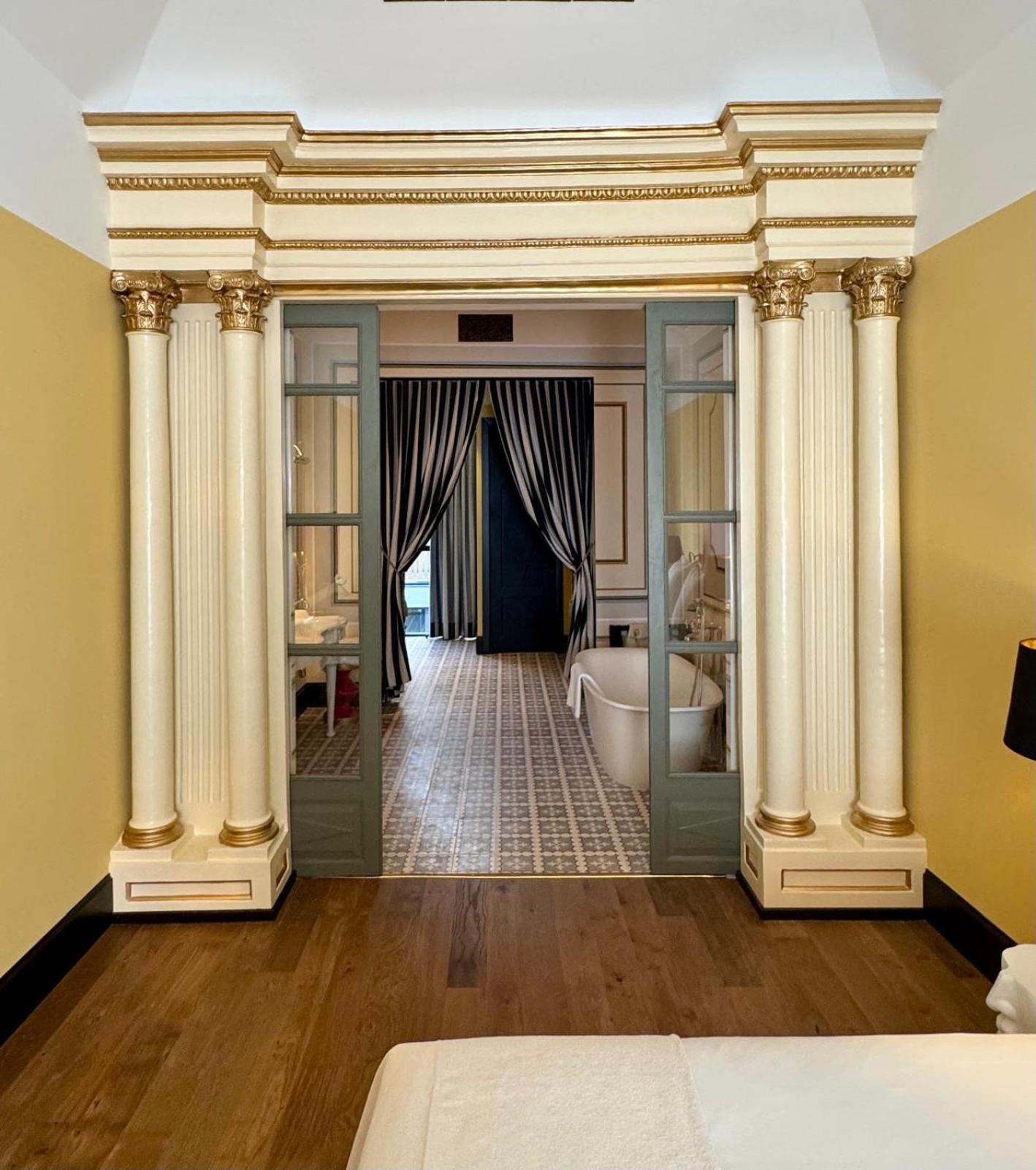 Hotel Divino & Apartments Figueres  Dış mekan fotoğraf