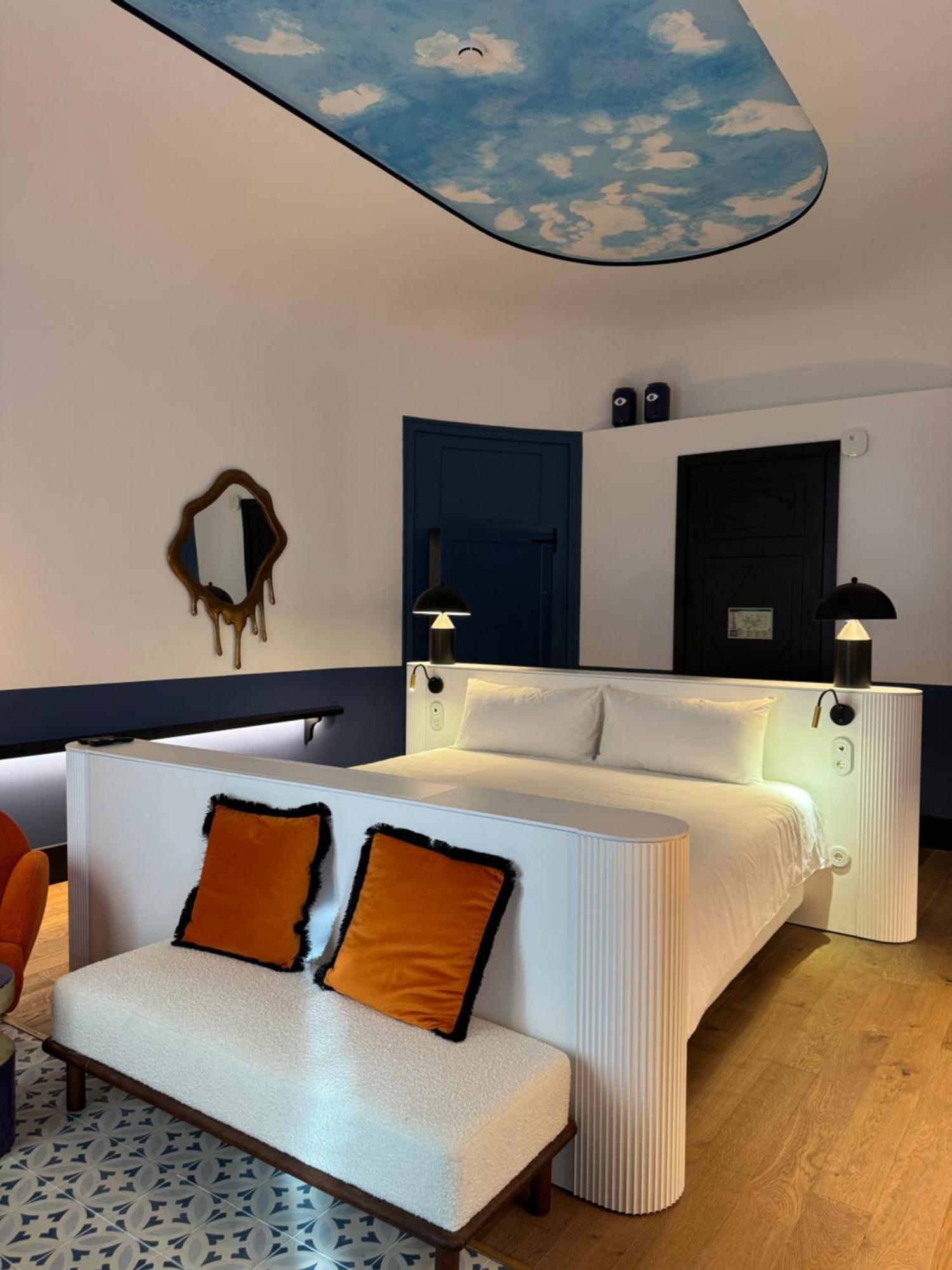 Hotel Divino & Apartments Figueres  Dış mekan fotoğraf