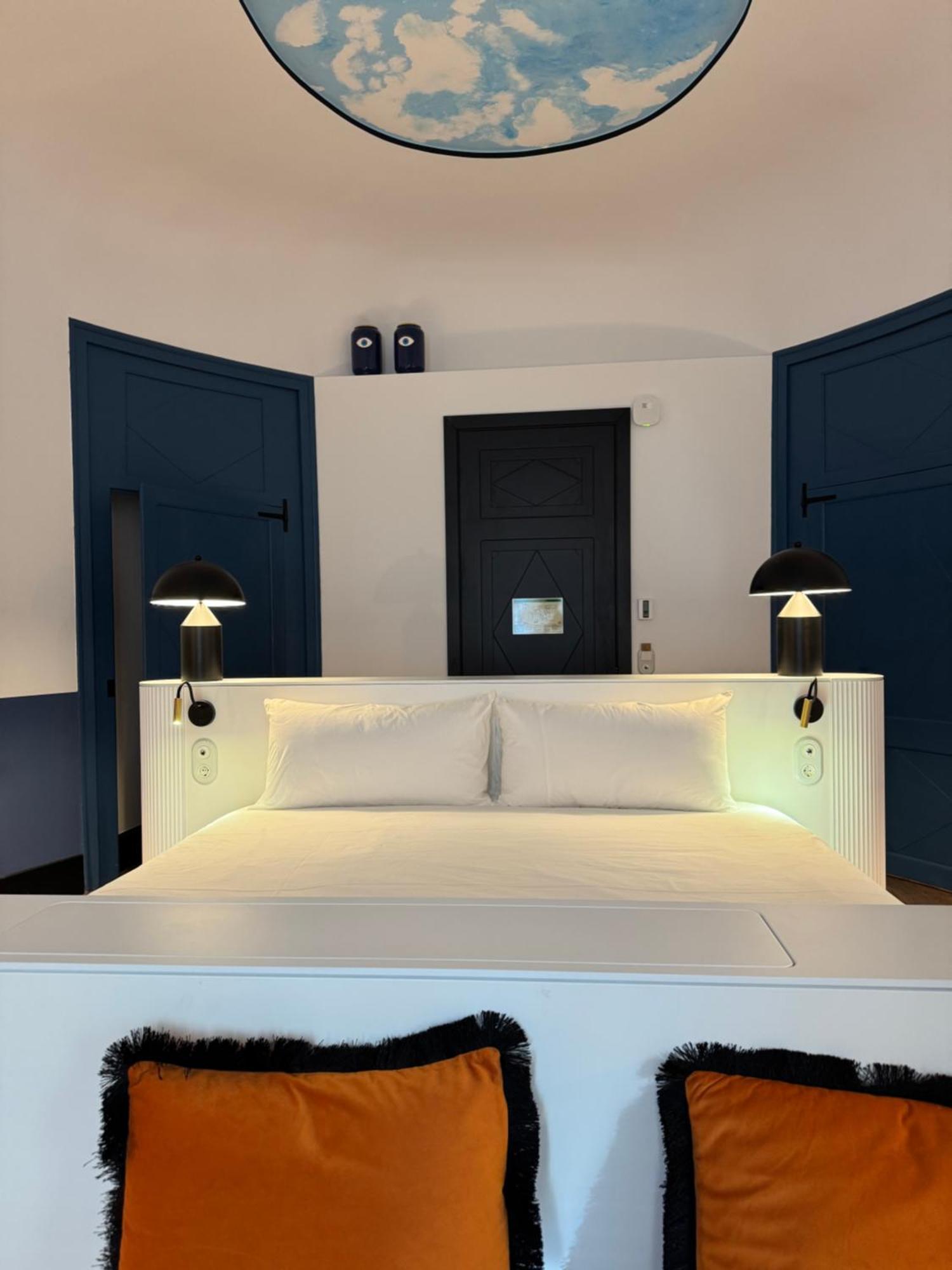 Hotel Divino & Apartments Figueres  Dış mekan fotoğraf