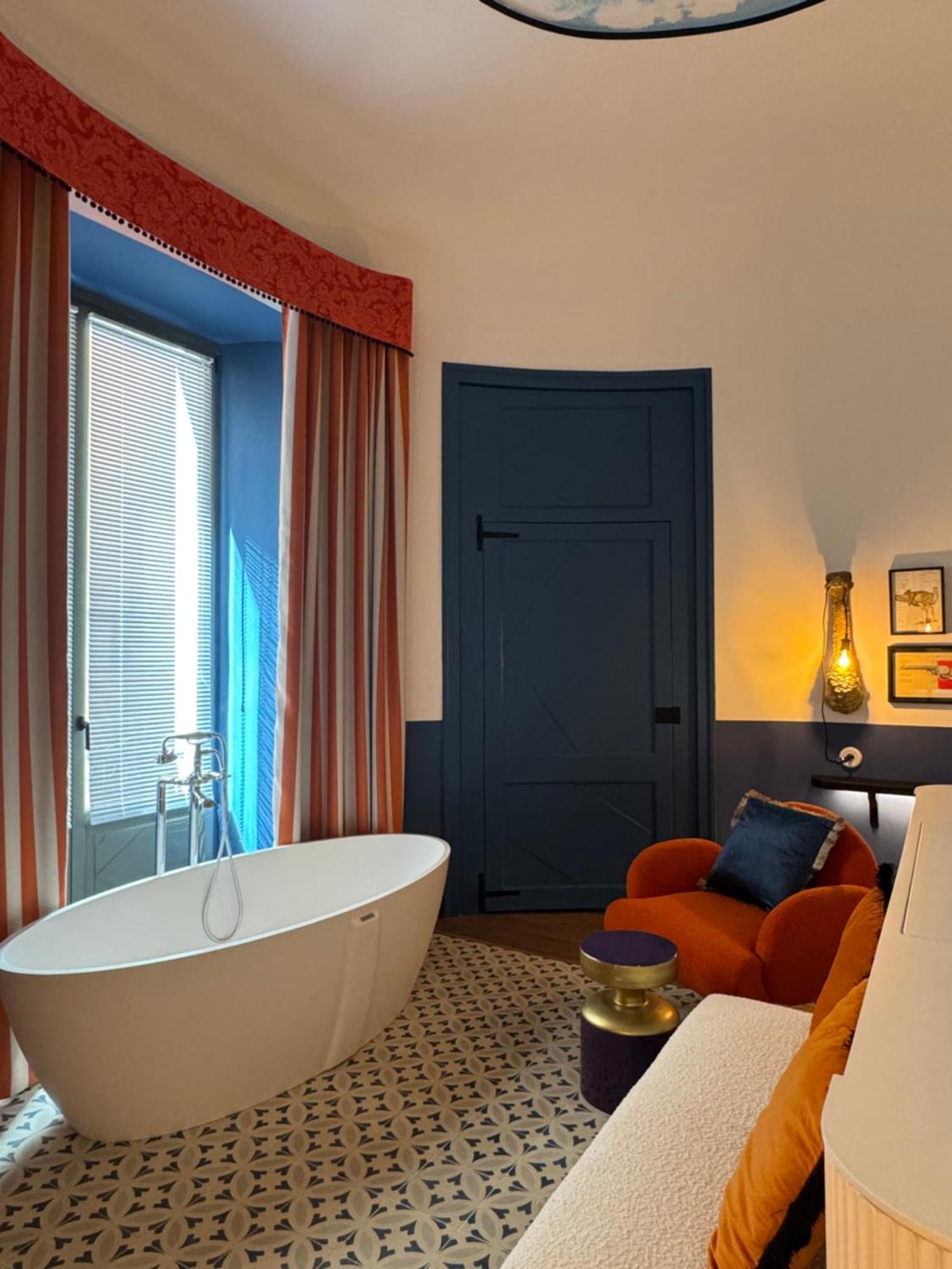 Hotel Divino & Apartments Figueres  Dış mekan fotoğraf
